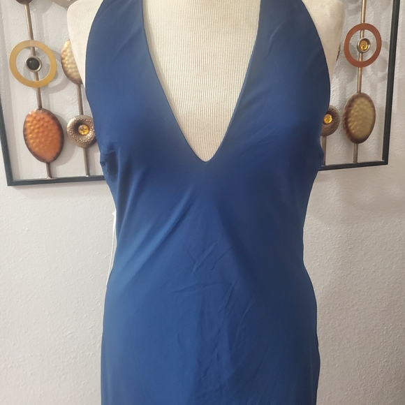 V-Neck Maxi Dress - Picture 5 of 12